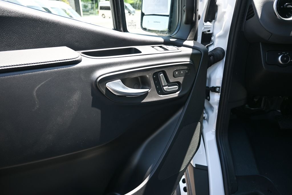 New 2026 Arctic White Mercedes-Benz Cargo 170 WB image 7
