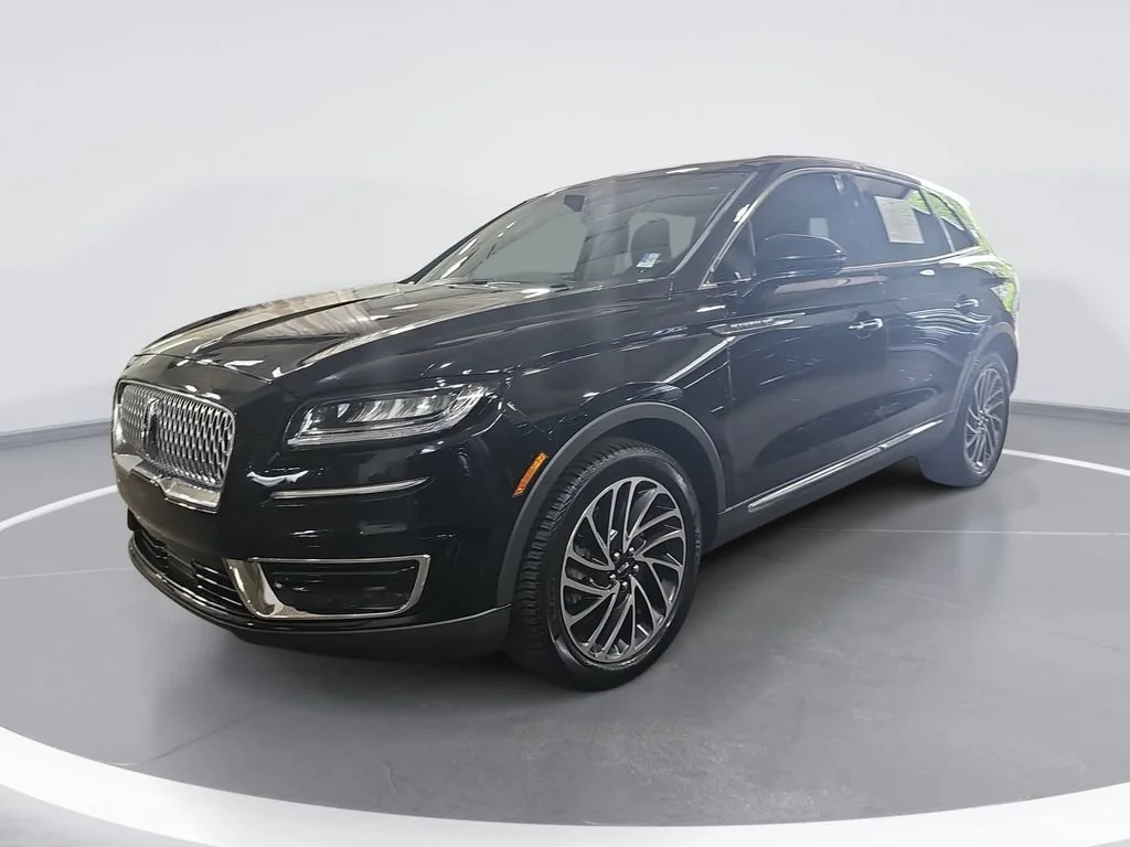 Certified Used 2019 Black Lincoln Reserve image 9