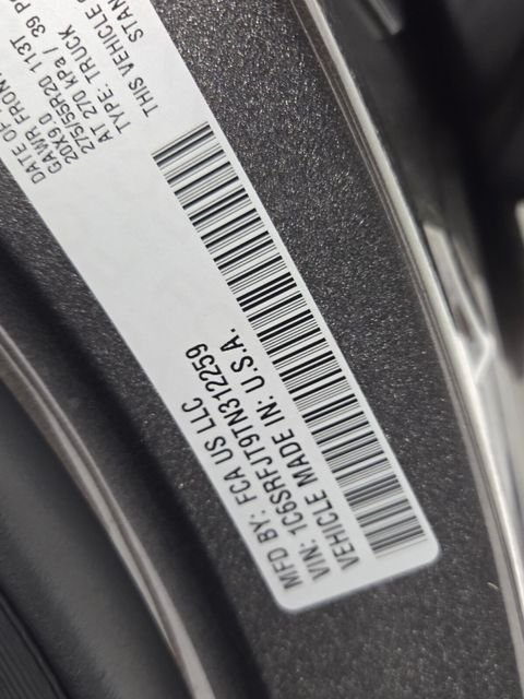 New 2026 Granite Crystal Metallic Clear-Coat Exterior Paint RAM Laramie image 20