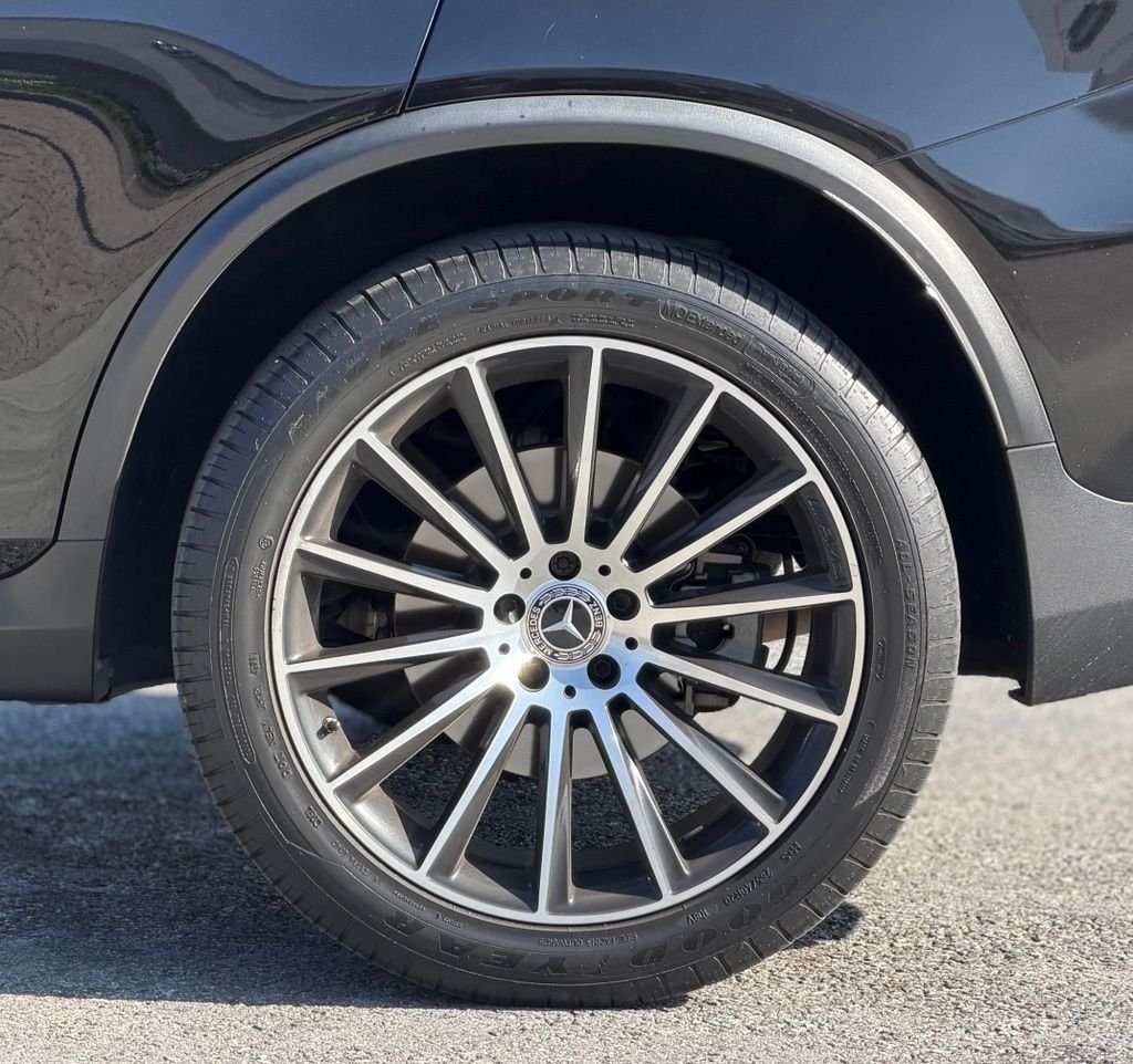 Used 2019 Black Mercedes-Benz GLC 300 Coupe image 3