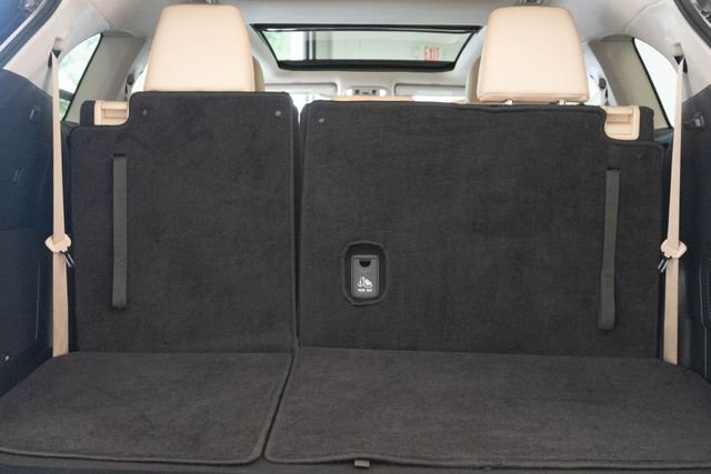 Used 2024  Toyota Platinum image 14