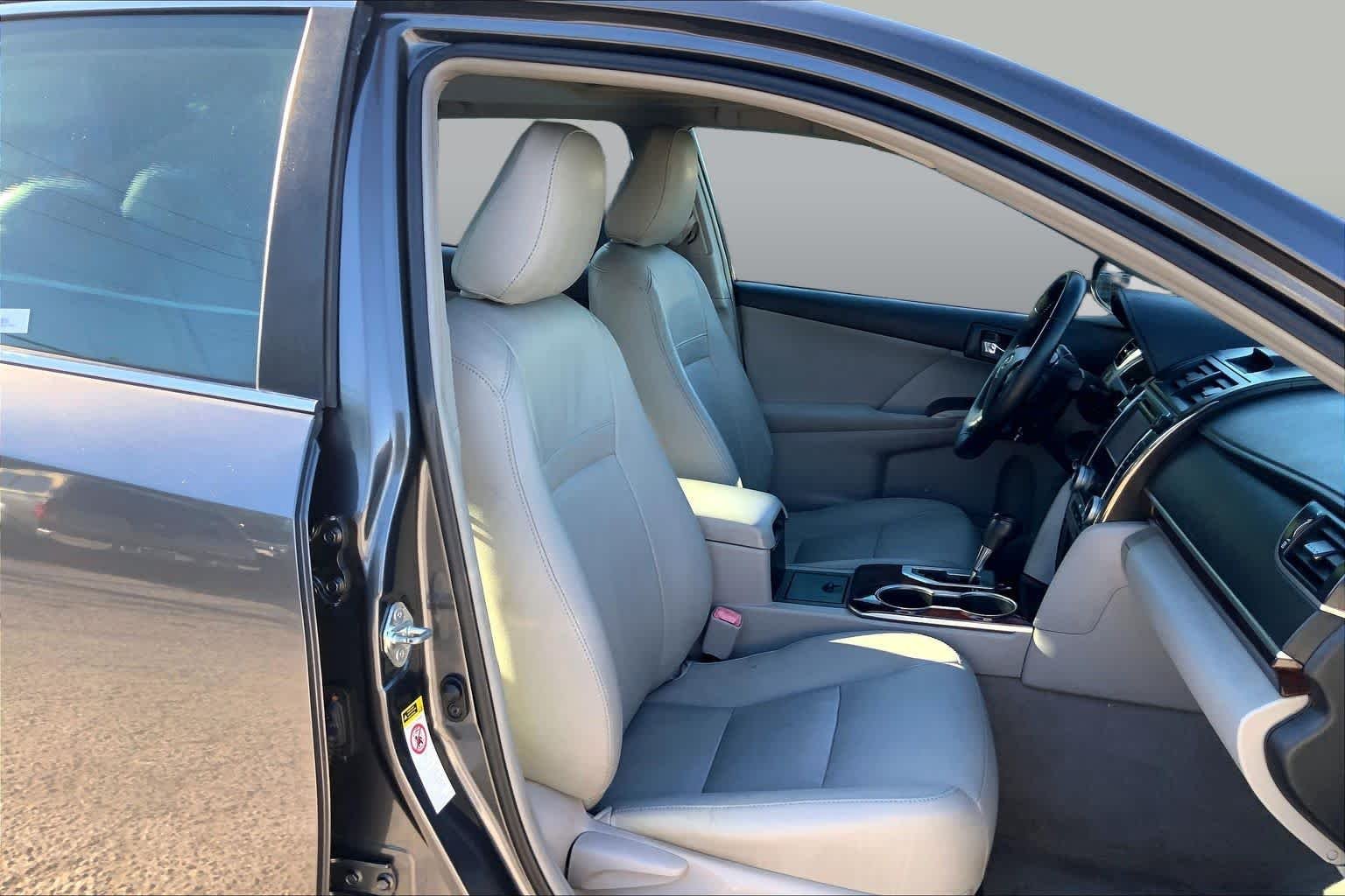 Used 2012 Magnetic Gray Metallic Toyota XLE image 8