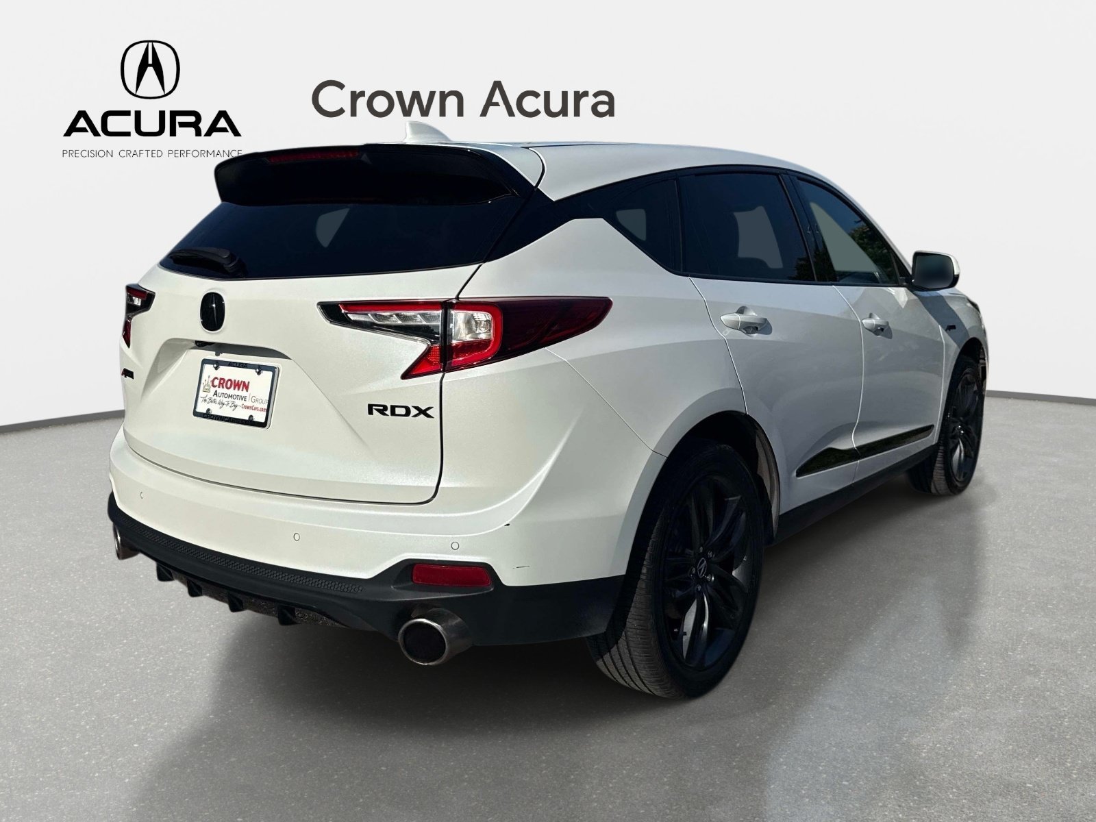 Used 2023 Platinum White Acura w/A-Spec Package image 4