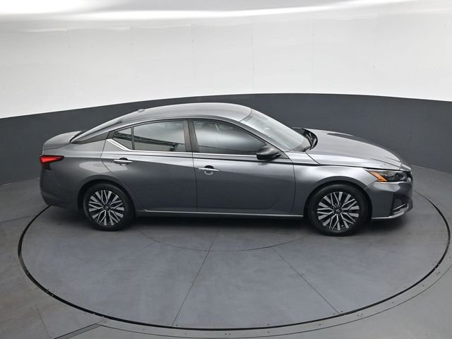 Used 2024 Gray Nissan 2.5 SV image 24