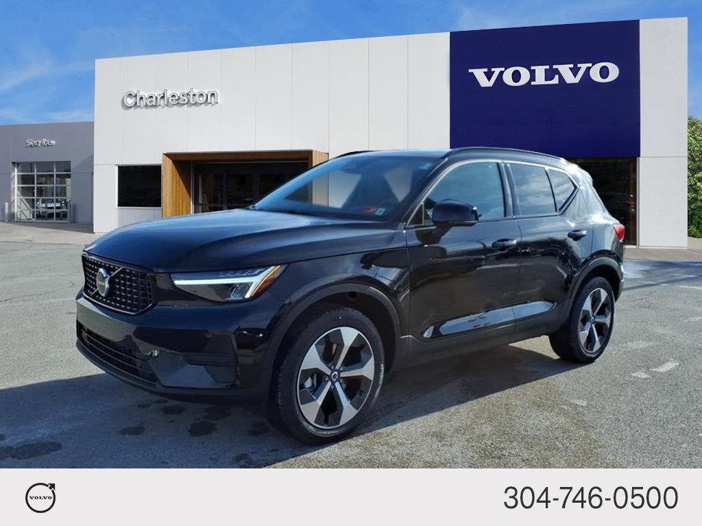 Certified Used 2026 Onyx Black Volvo Core image 7