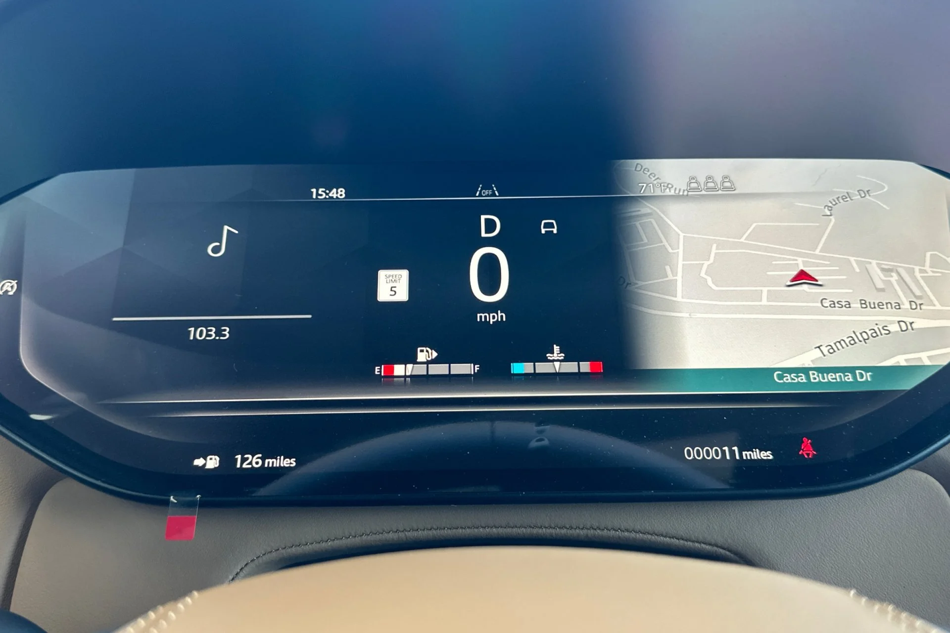 New 2026 Borasco Grey Land Rover SE image 25