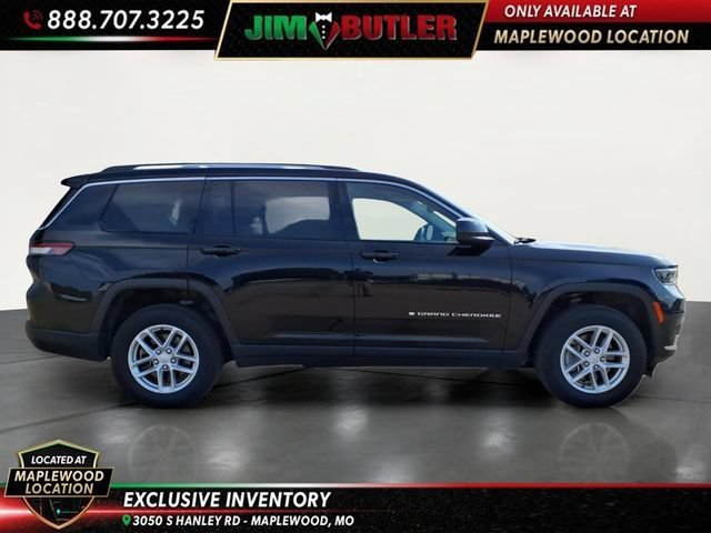 Used 2023 Black Jeep Laredo 4x4 image 5