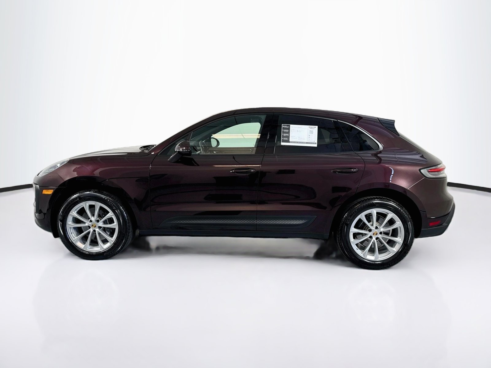 Used 2026 Copper Ruby Metallic Porsche T image 2