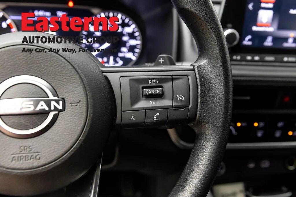 Used 2023 Gray Nissan S image 16