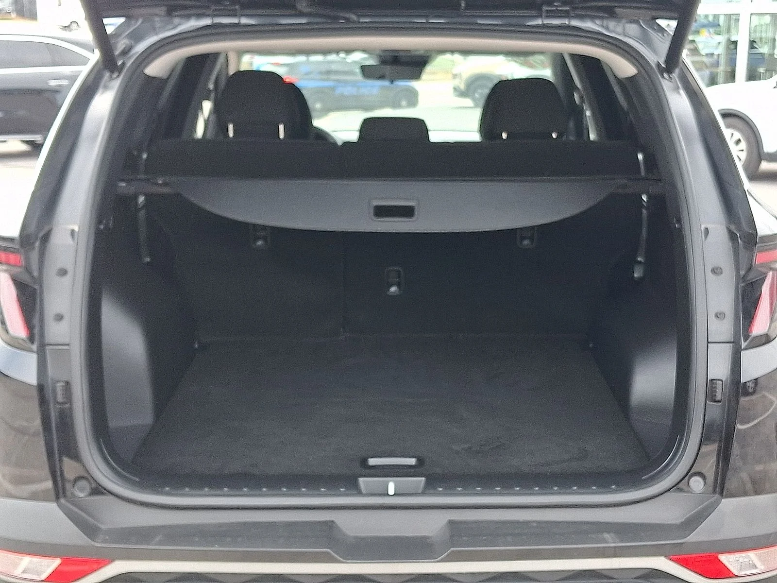 Used 2023 Black Hyundai SEL image 27