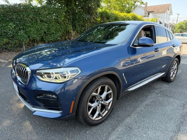 2021 BMW X4 xDrive30i's photo