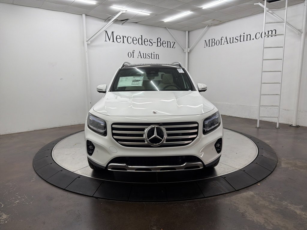 Used 2026 White Mercedes-Benz GLB 250 image 2