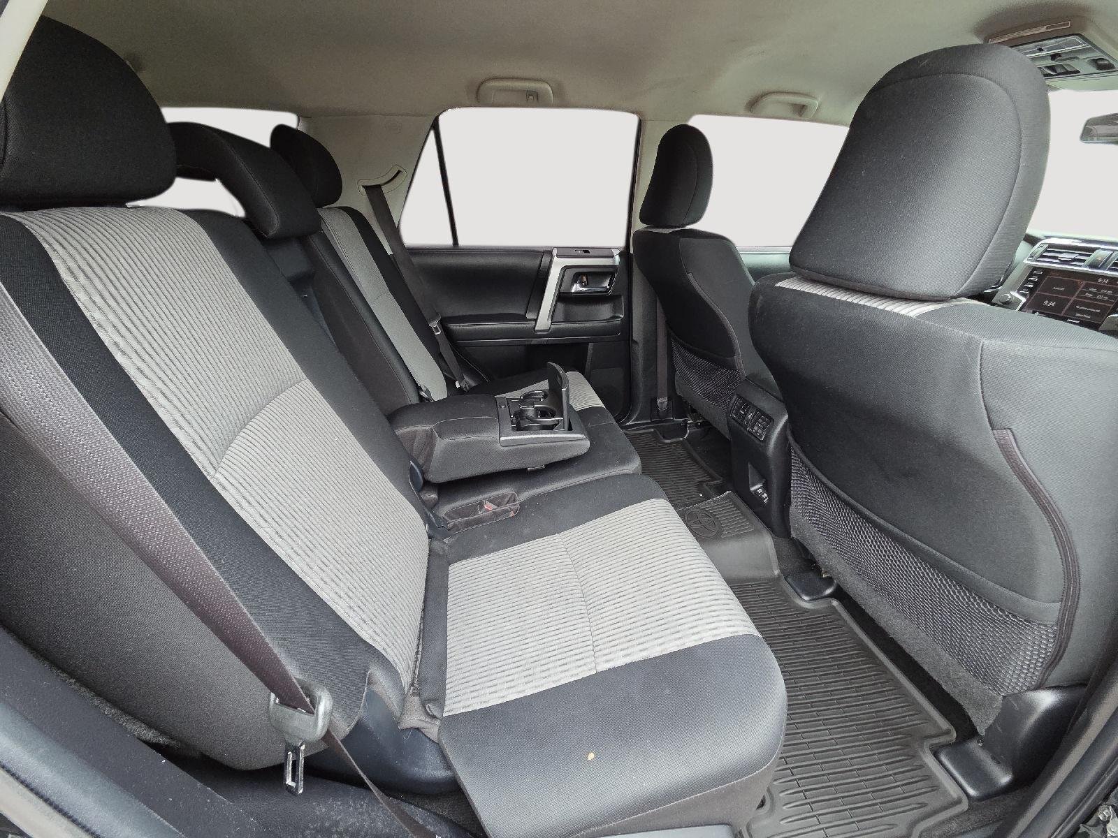 Used 2021 Midnight Black Metallic Toyota SR5 image 21