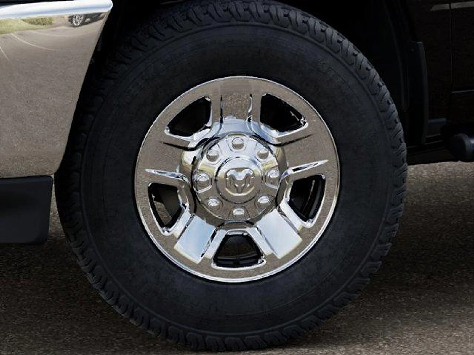 New 2026 Diamond Black Crystal Pearl-Coat Exterior Paint RAM Tradesman Crew Cab 4x4 6