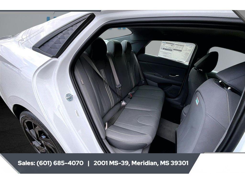 New 2026 Serenity White Pearl Hyundai SEL Sport image 8
