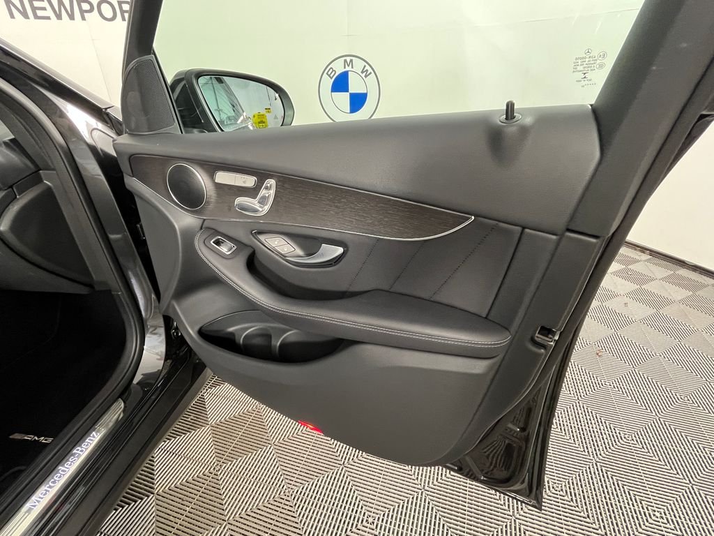 Used 2022 Gray Mercedes-Benz GLC 300 image 21