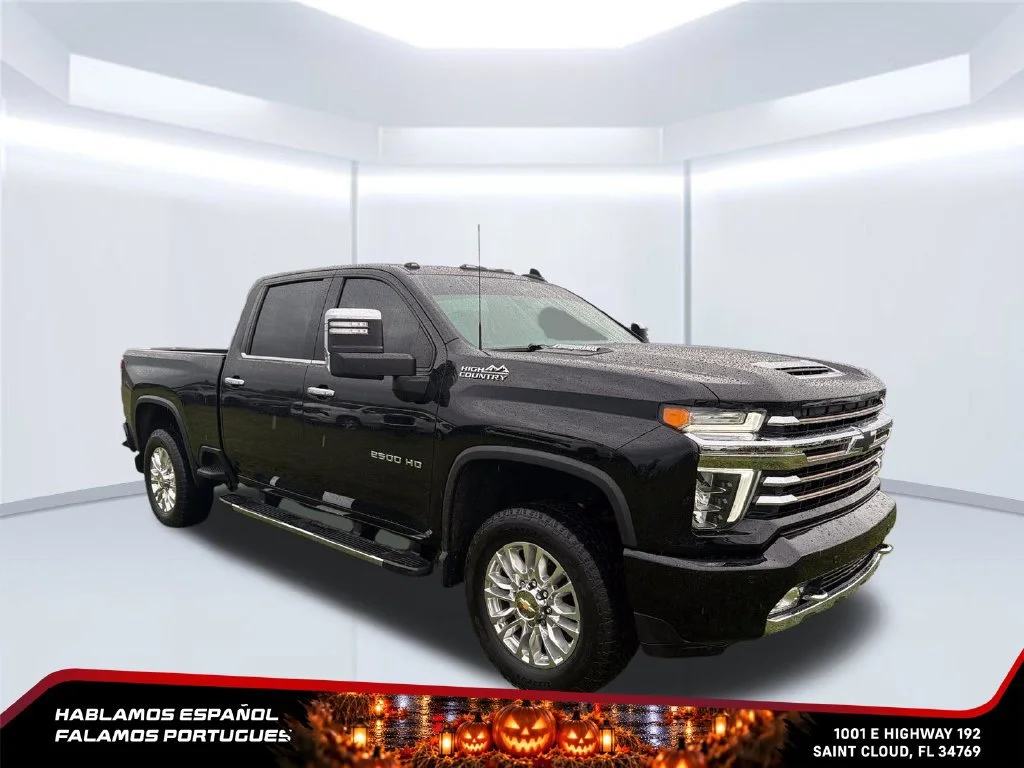 Used 2023 Black Chevrolet High Country image 7