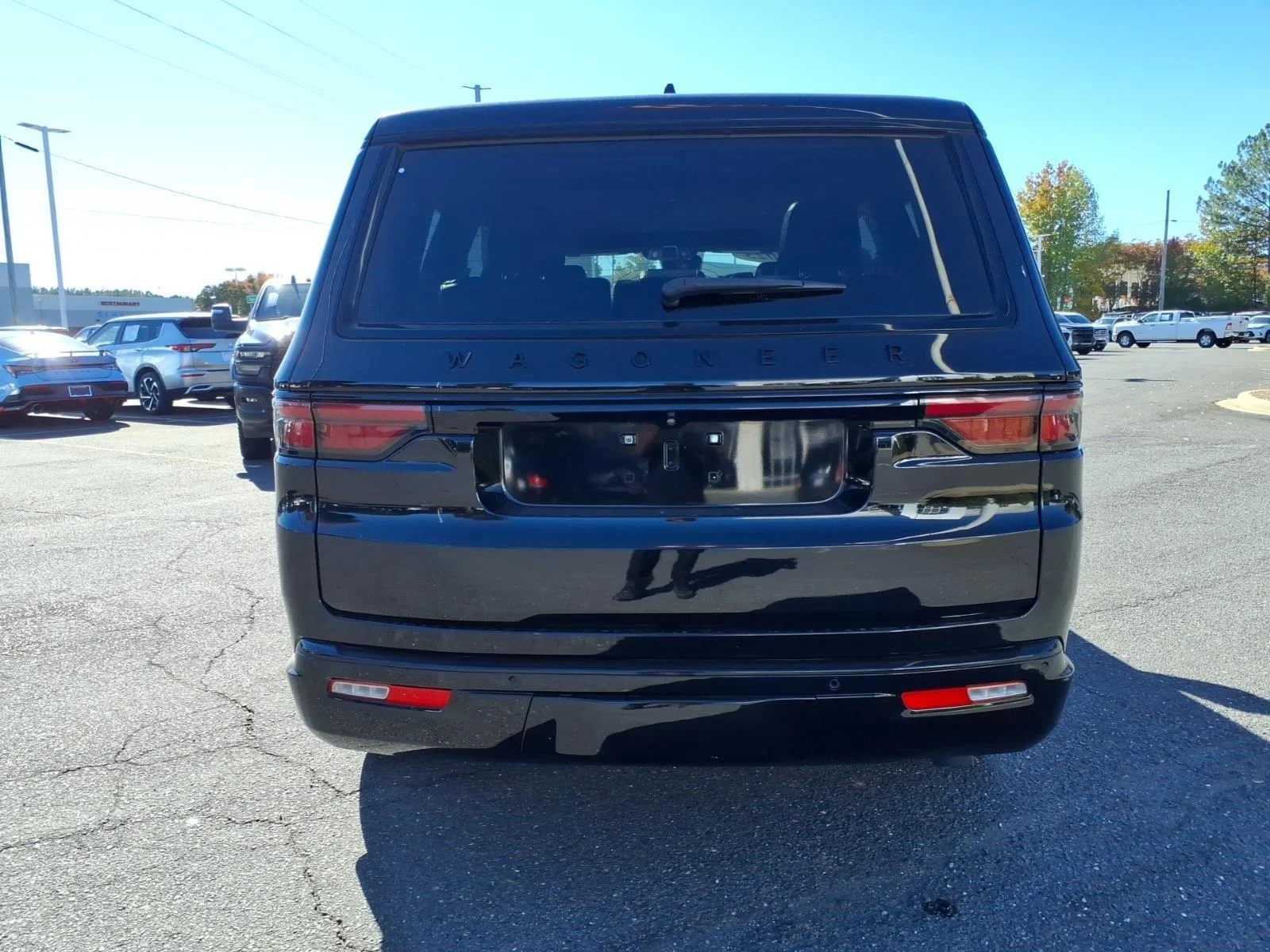 Used 2023  JEEP SERIESII image 18