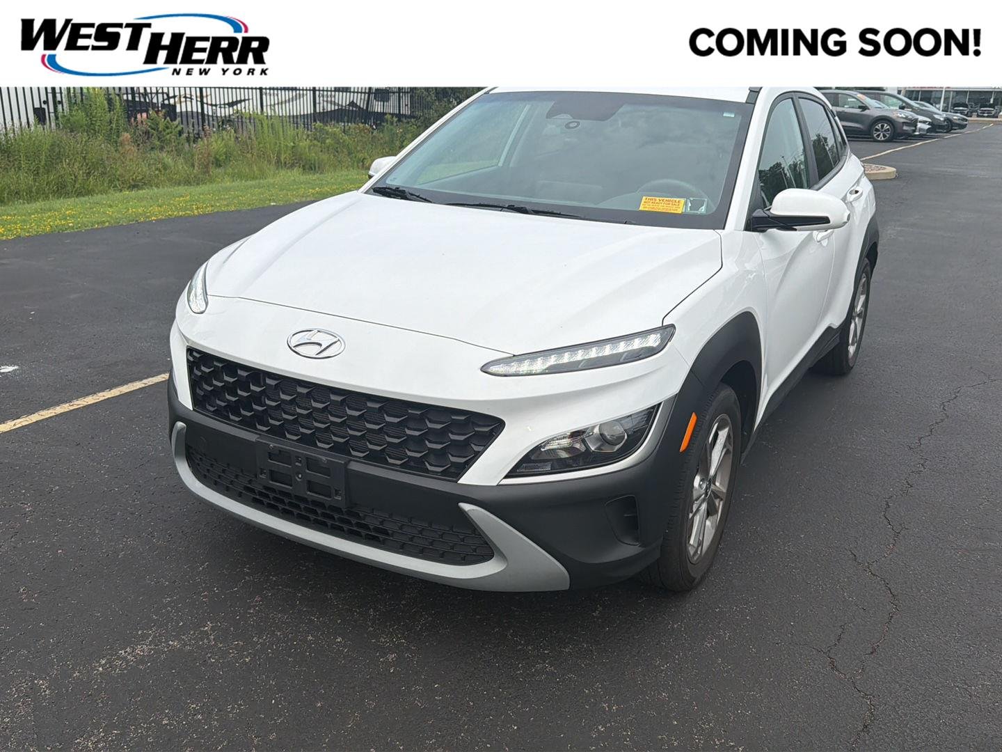 Used 2023 Lunar White Hyundai SEL image 1