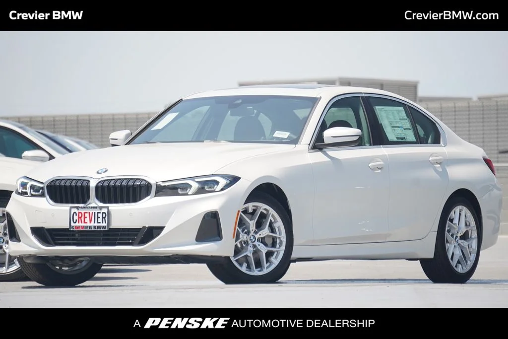 2025 BMW 3 Series 330i xDrive Sedan's photo