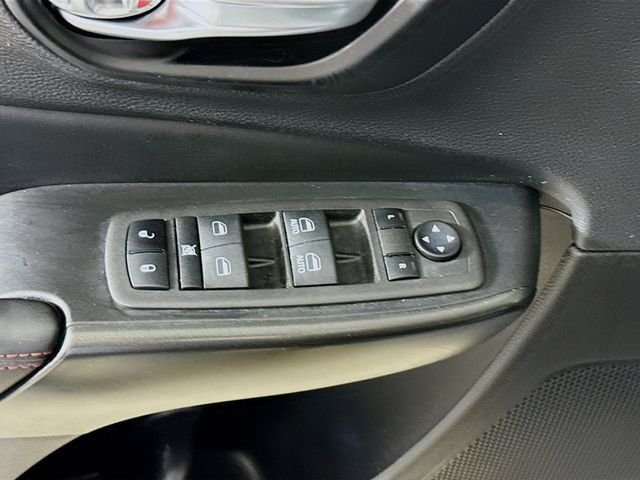 Used 2022 Gray Jeep Trailhawk image 17