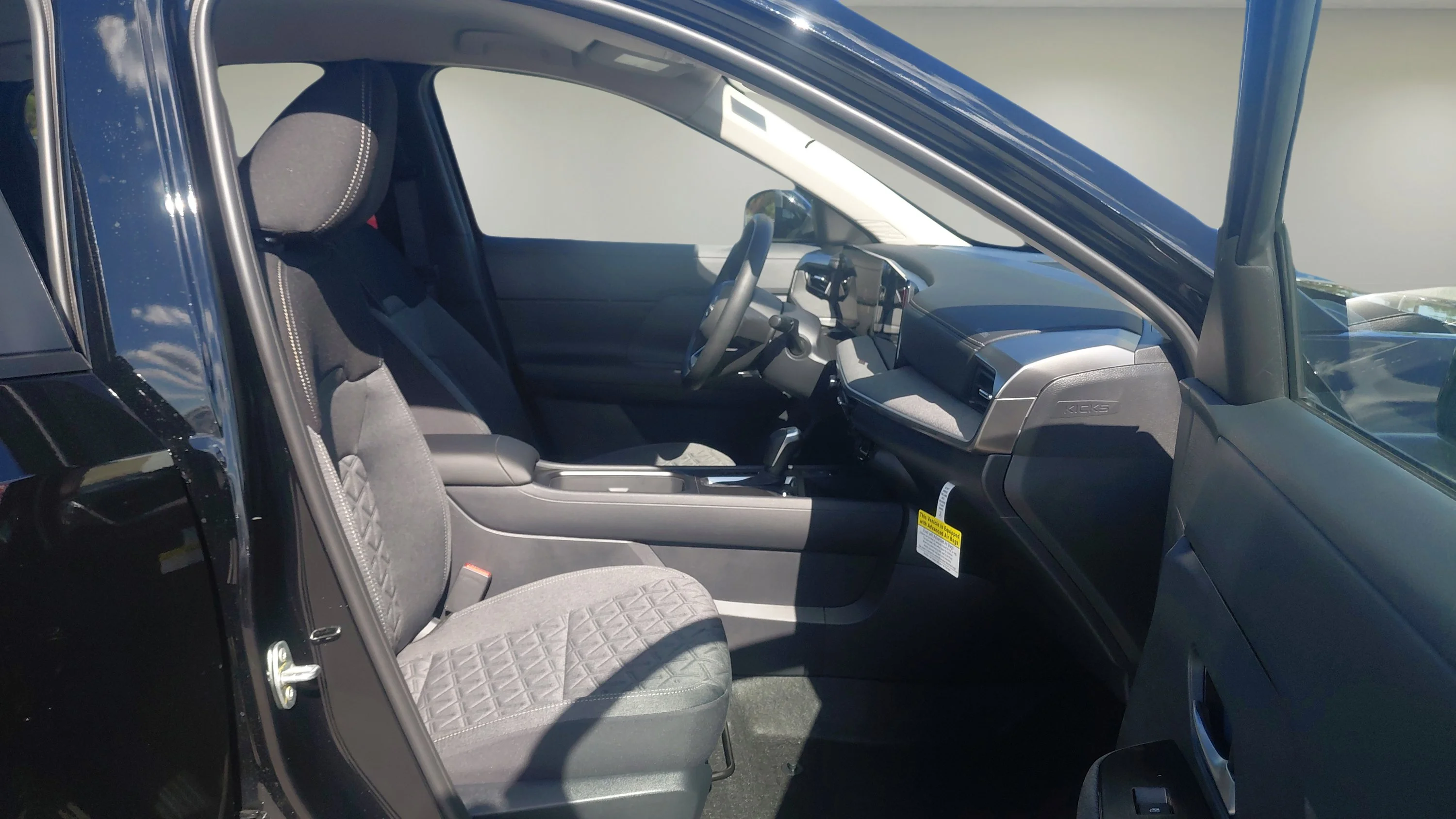 2026 Nissan KICKS SV - Photo 10