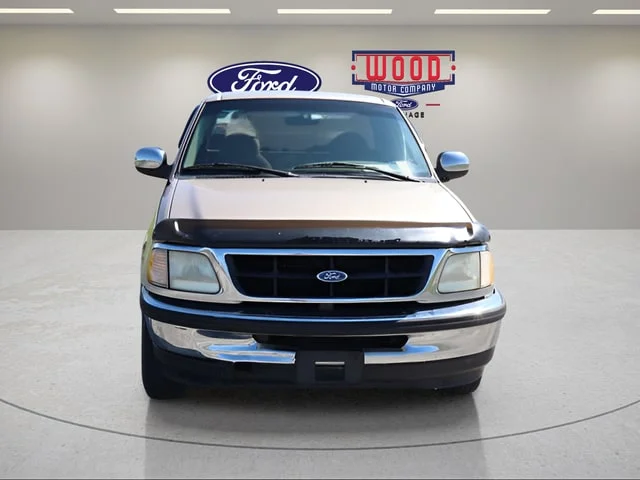 Used 1997 Champagne Ford Lariat image 10