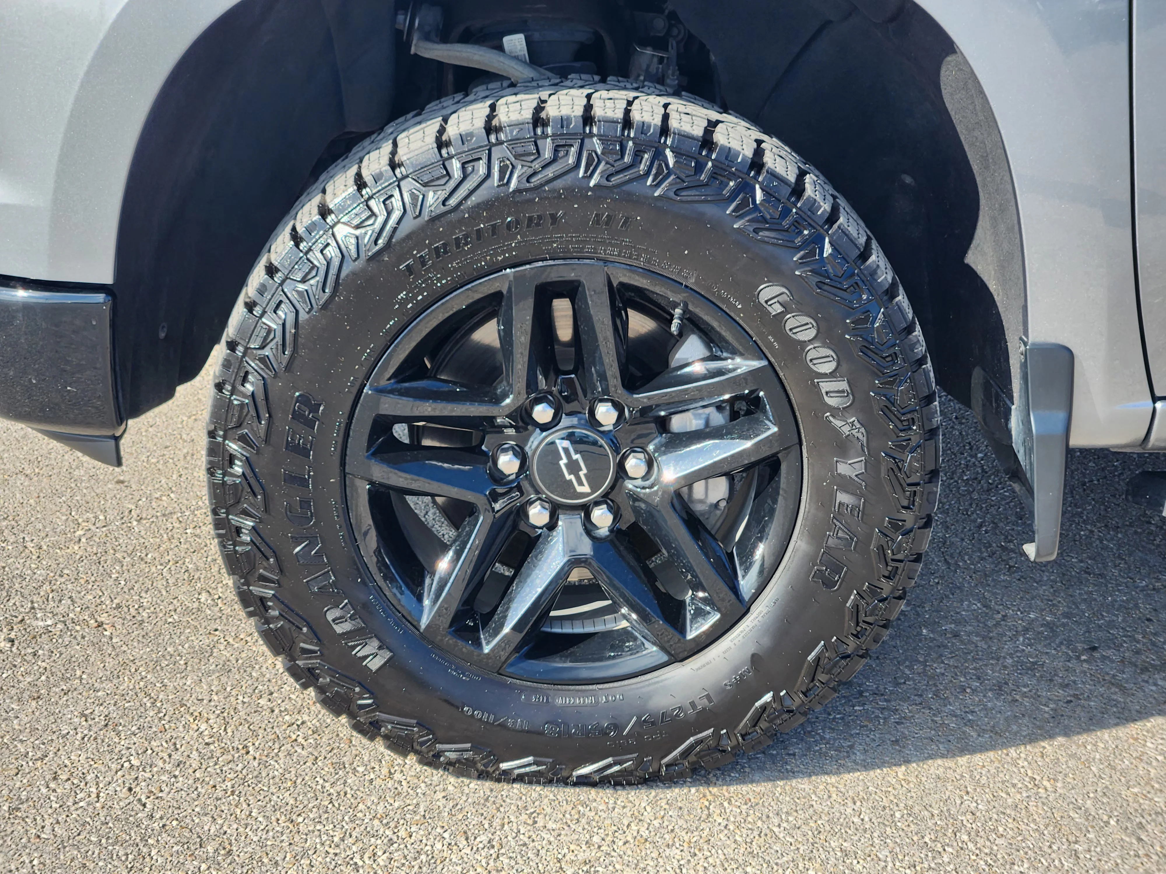 Used 2023 Sterling Gray Metallic Chevrolet LT Trail Boss image 10