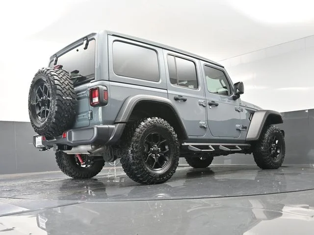 Used 2024 Gray Jeep Sport image 40