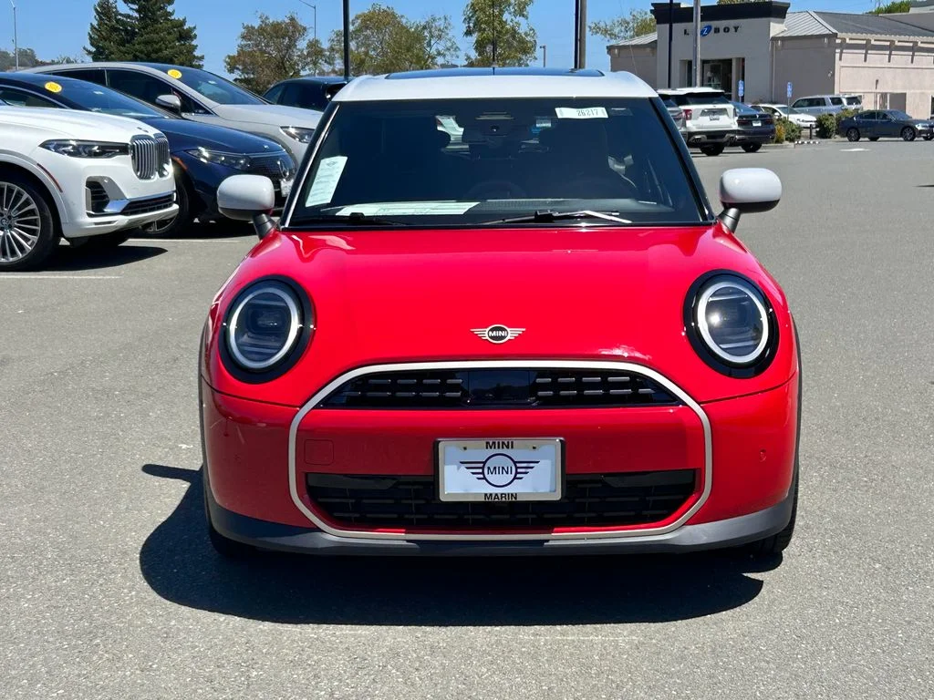 New 2026 Chili Red II MINI Signature Plus image 8