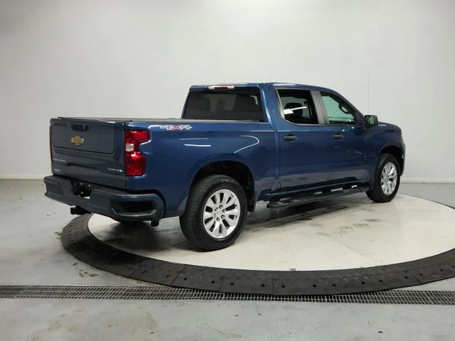 Used 2024 Blue Chevrolet Custom image 8