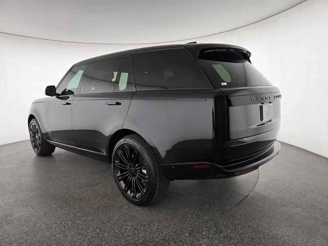 2026 Land Rover Range Rover SE - Photo 16