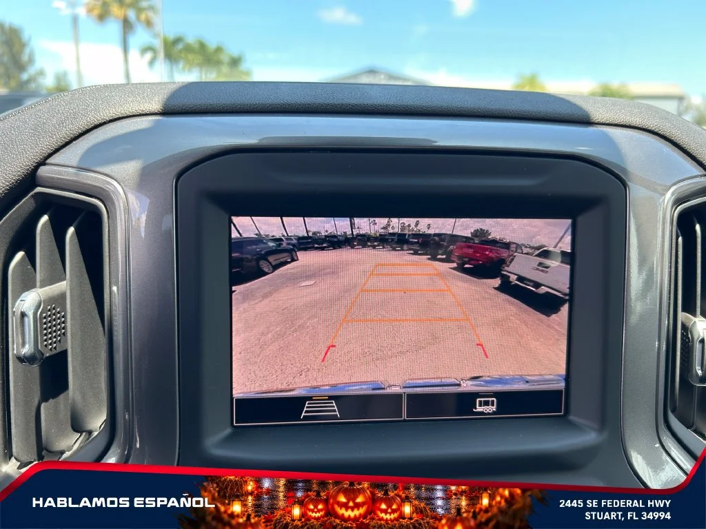 New 2026 Summit White GMC Pro image 22