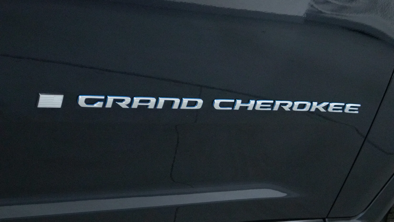 Used 2023 Blue Jeep Overland image 32