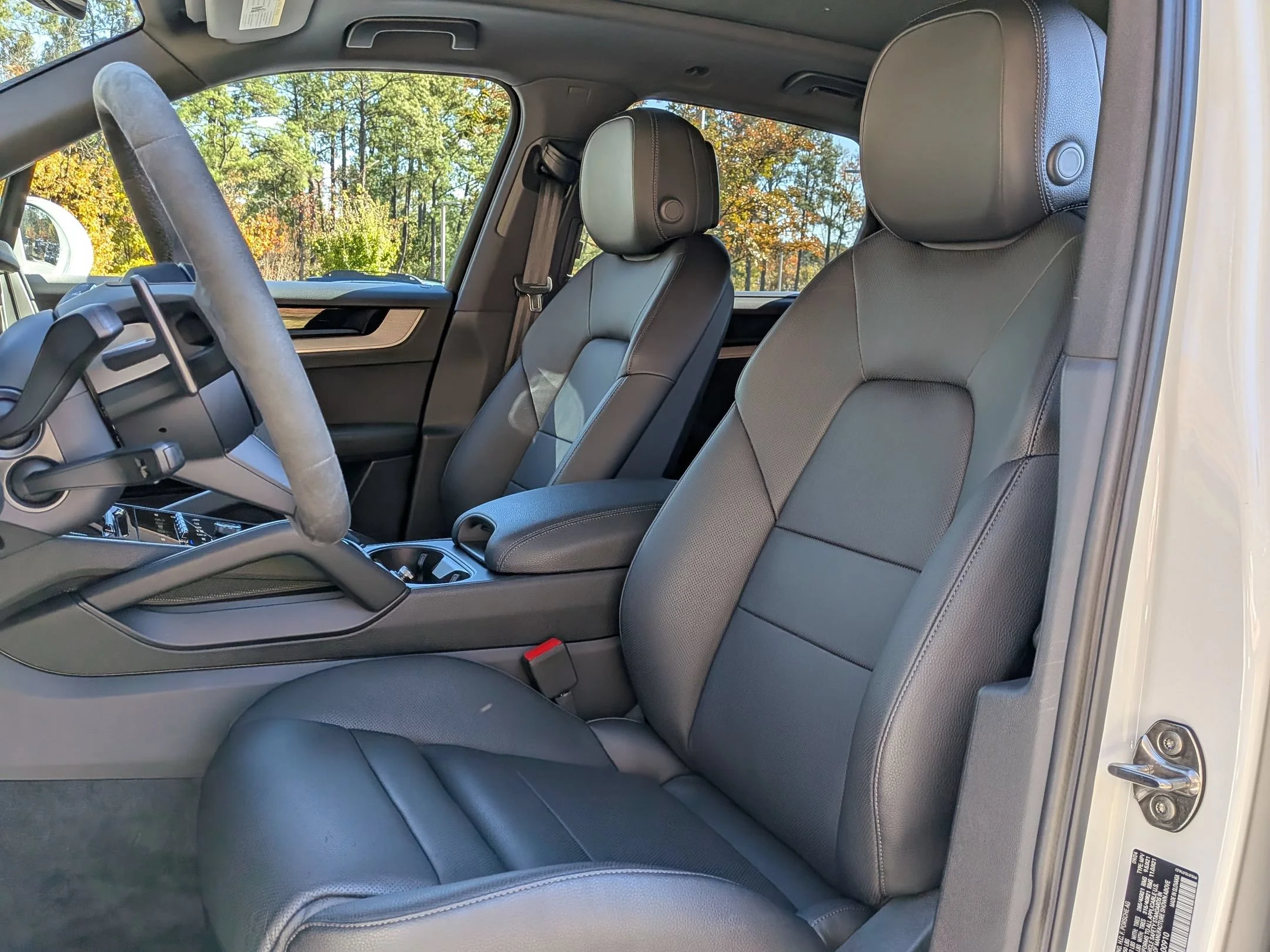 Certified Used 2025 White Porsche  image 5