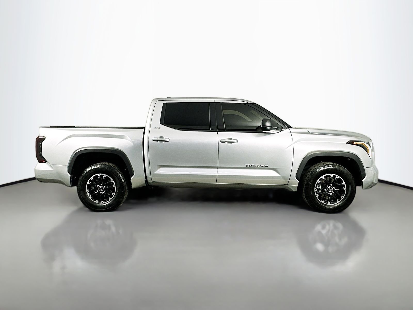 Used 2023 Celestial Silver Metallic Toyota SR5 image 8