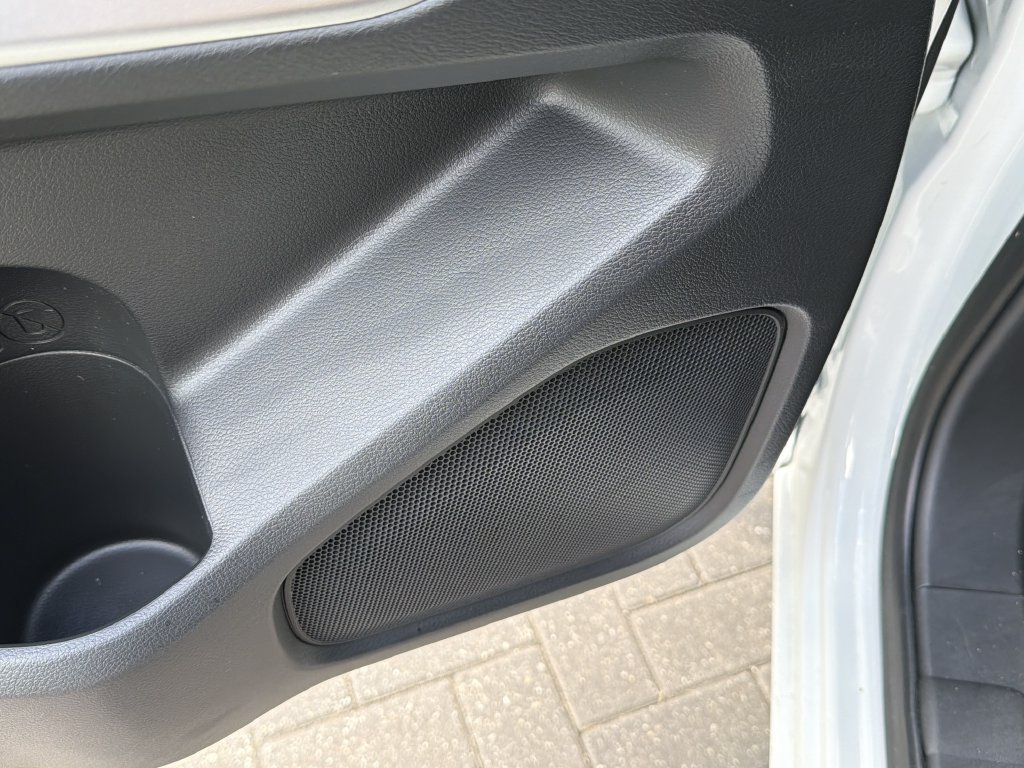 2024 Nissan Frontier SV - Photo 20