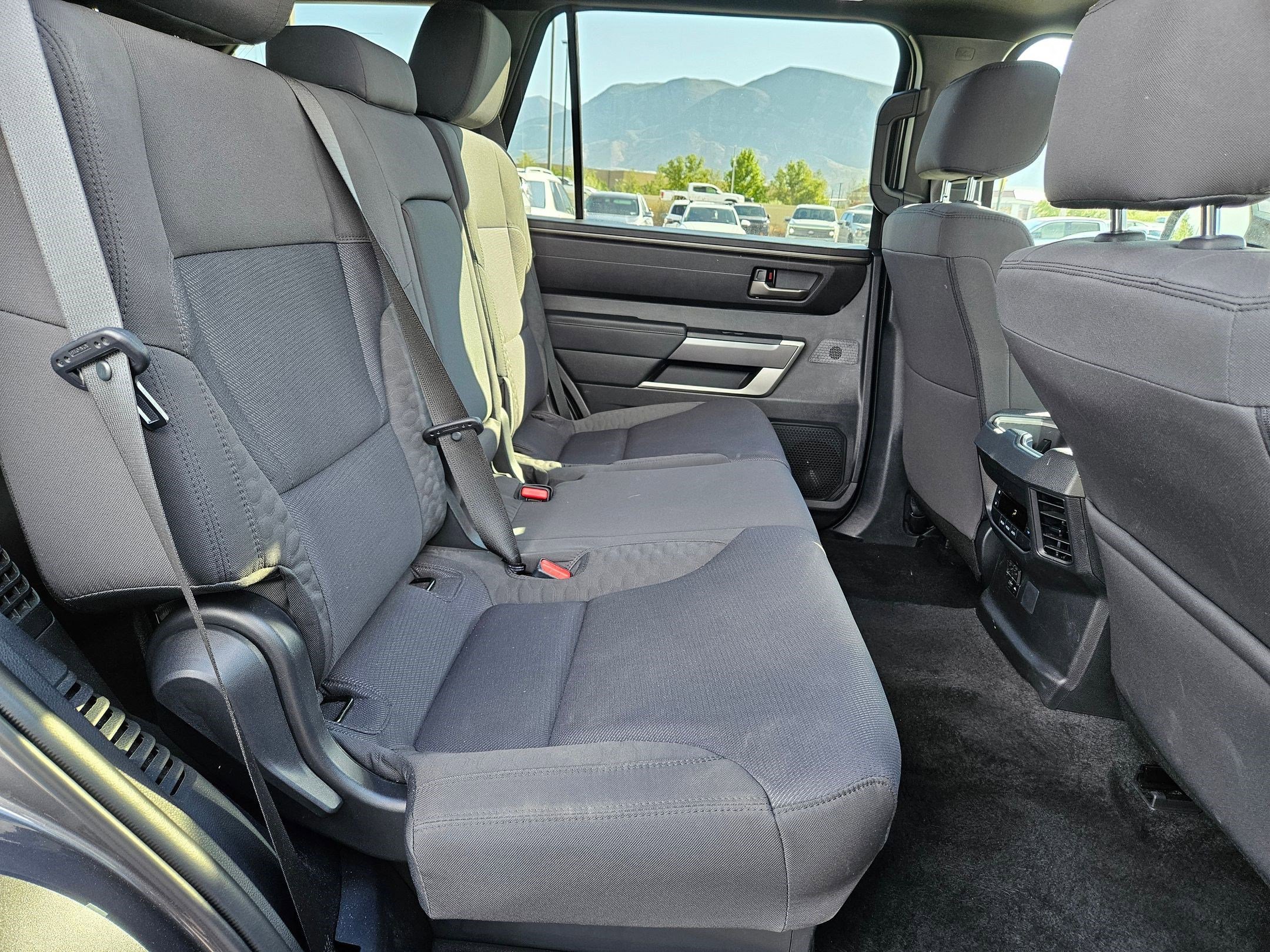 Used 2025 Magnetic Gray Metallic Toyota SR5 image 30
