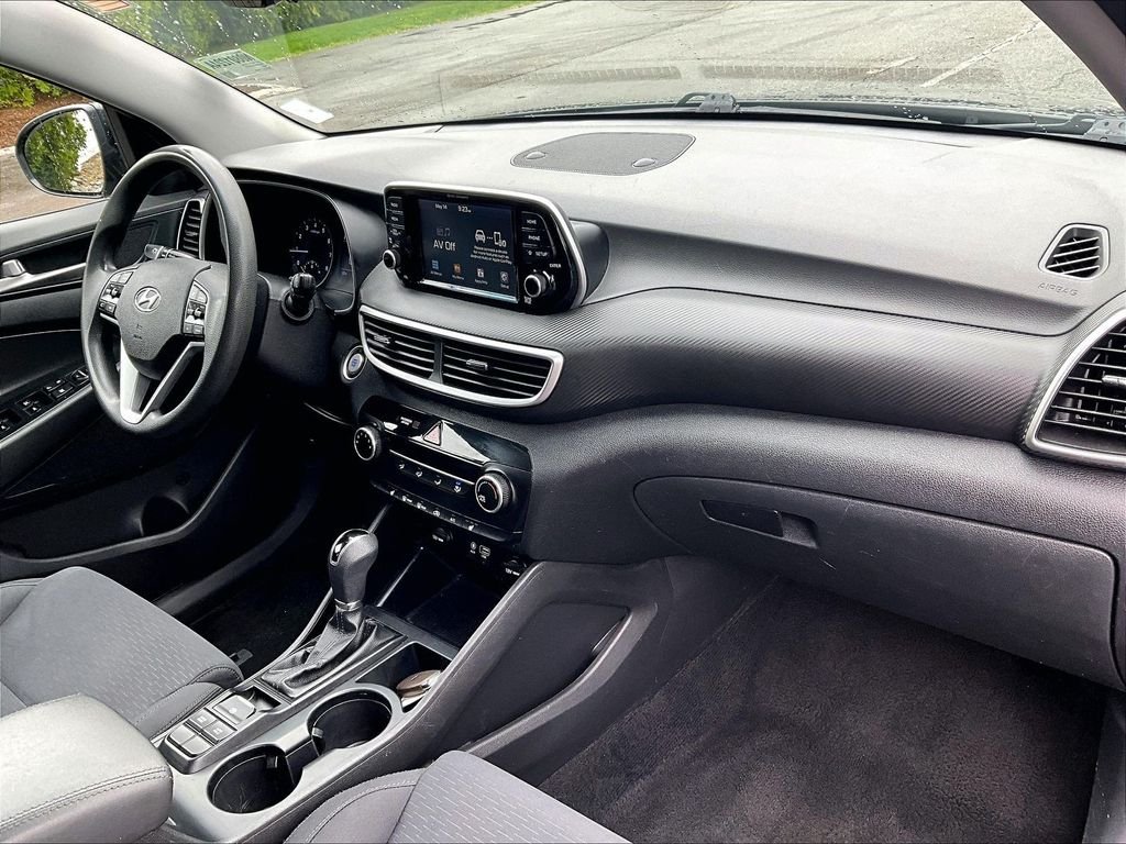 Used 2019 Black Hyundai Value image 14
