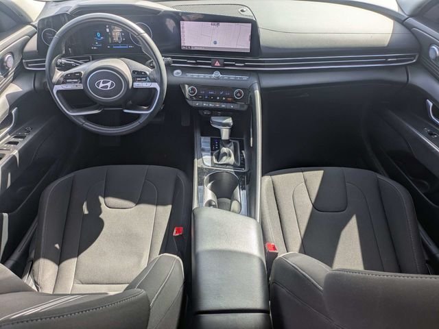 2024 Hyundai Elantra SEL - Photo 14