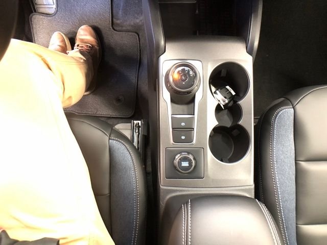 New 2025 Carbonized Gray Metallic Ford Outer Banks® image 20