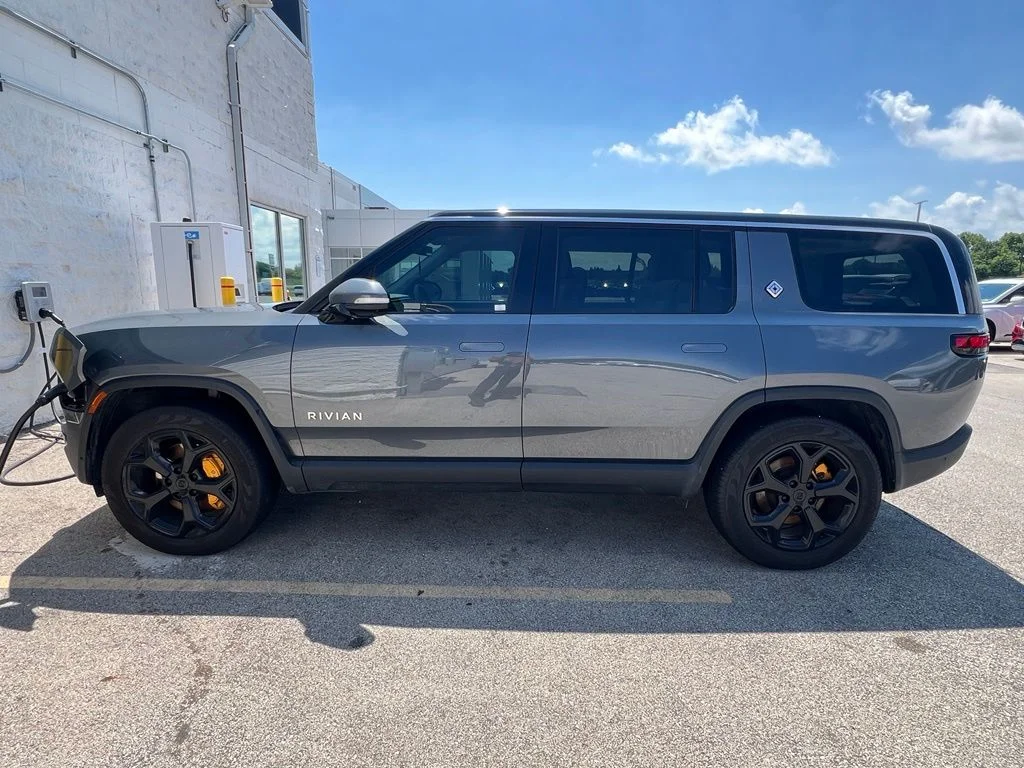 Used 2023 Rivian R1S Adventure with VIN 7PDSGABA6PN026480 for sale in Mount Pleasant, WI