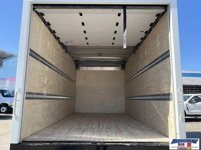 New 2025 White Isuzu  image 9