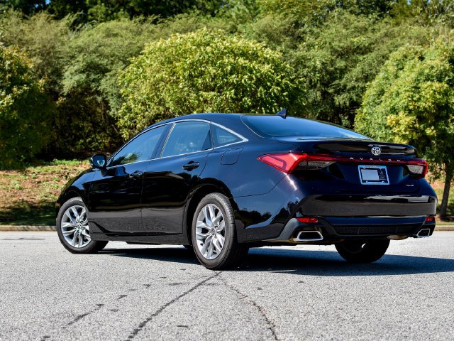 Used 2022 Brown Toyota XLE image 5