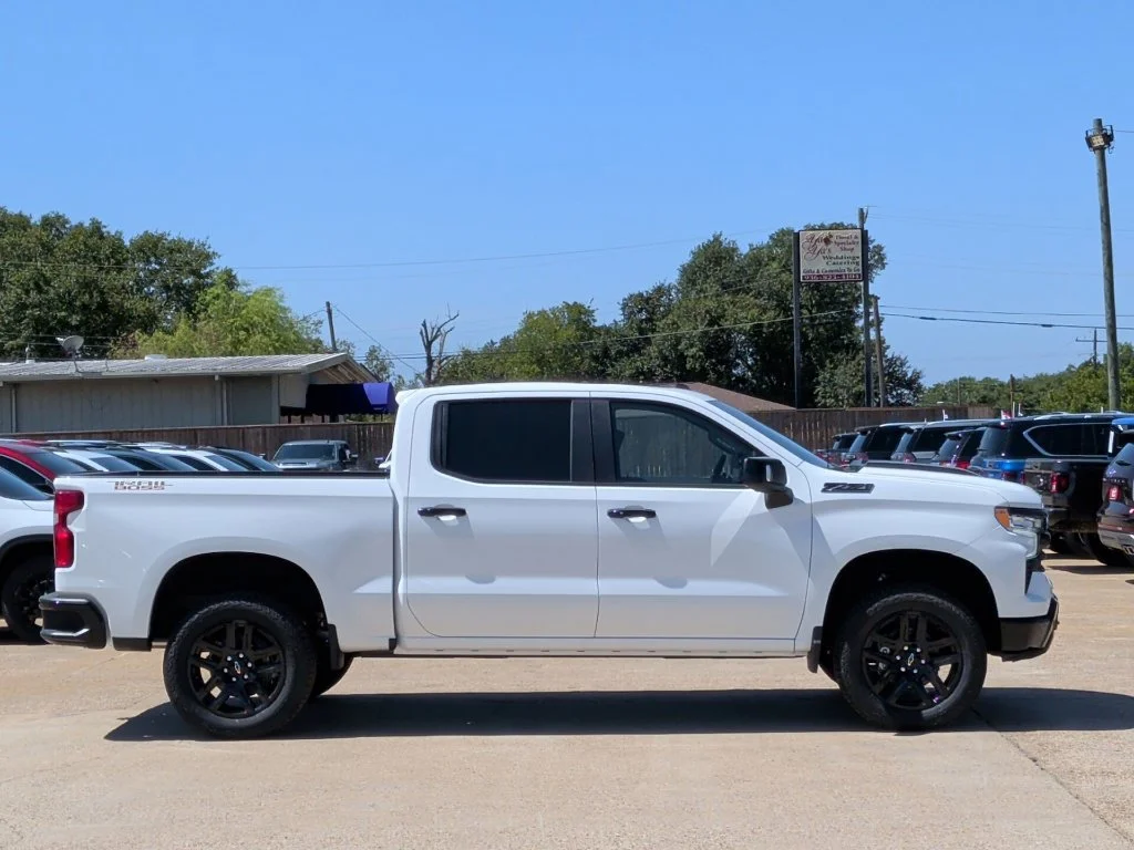 2026 Chevrolet Silverado 1500 LT Trail Boss - Photo 9