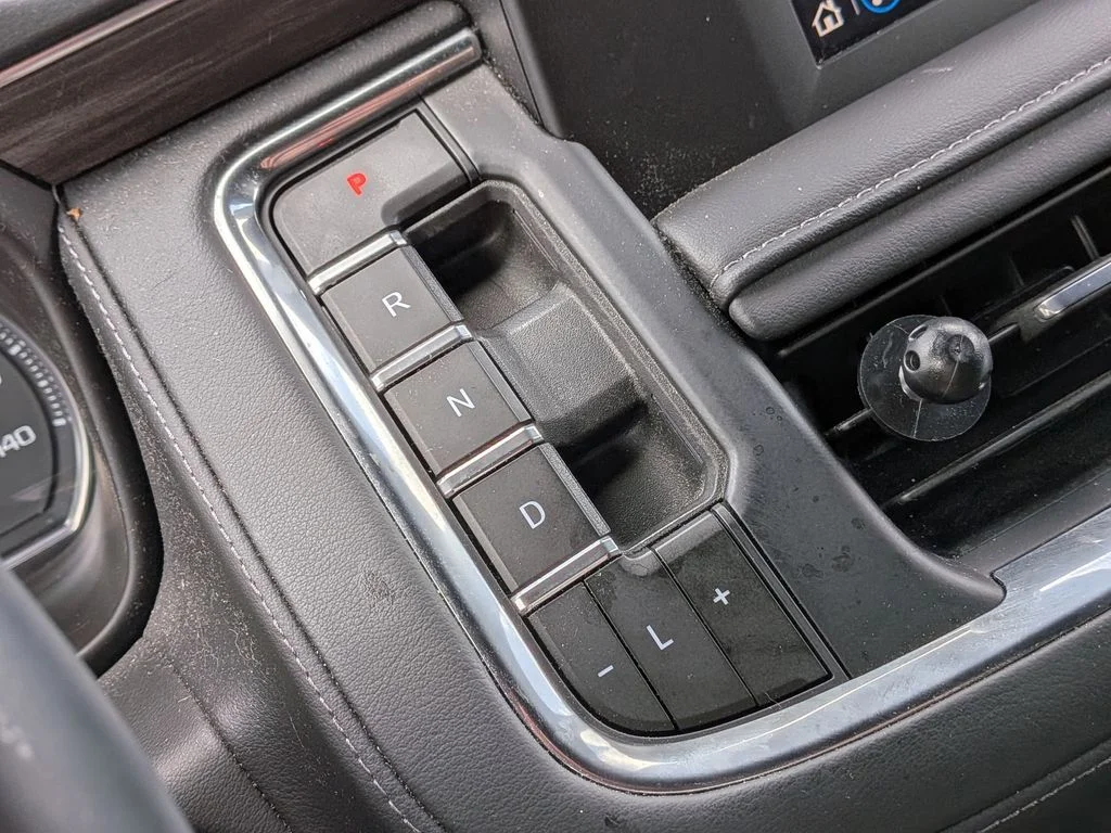 Used 2024 Black Chevrolet LS image 17