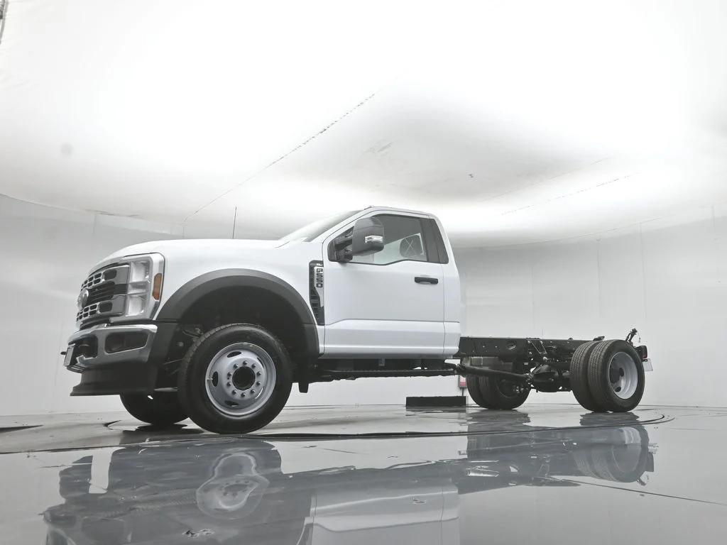 New 2026 White Ford XL image 41