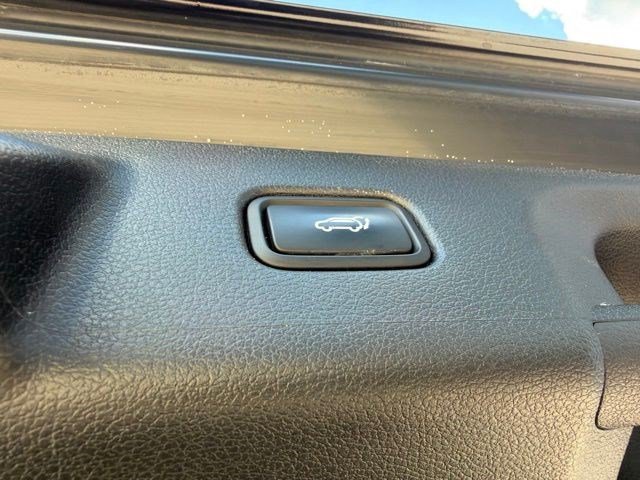 Used 2020 Becketts Black Hyundai SEL image 20