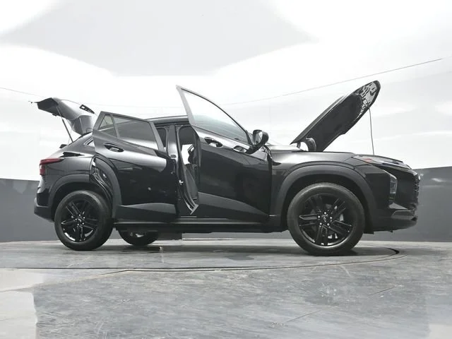 2026 Chevrolet Trax Activ - Photo 31