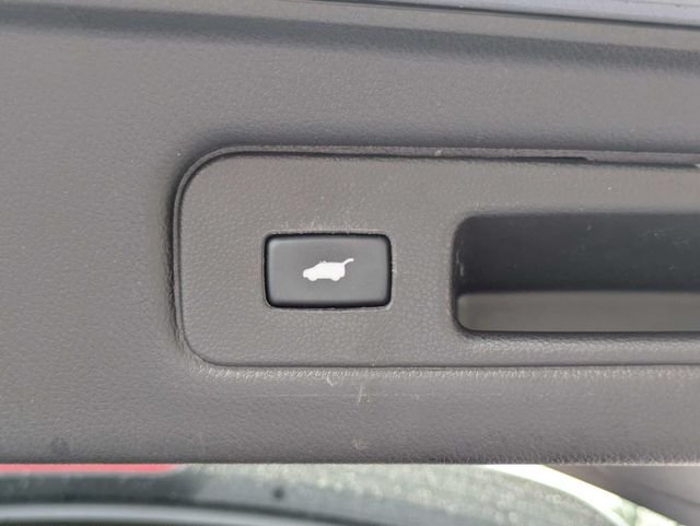 Used 2016  Acura Base image 11